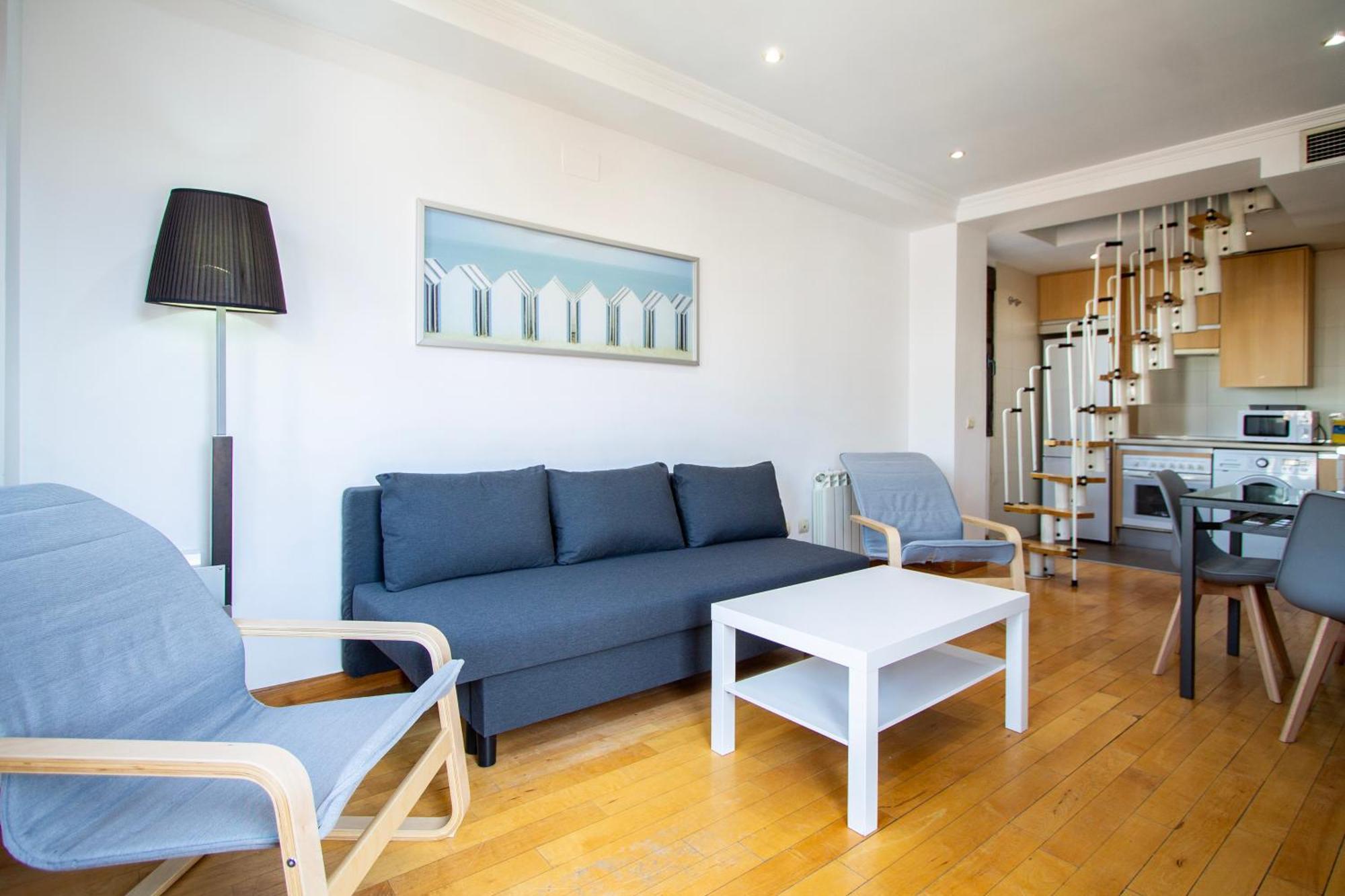 Apartamentos Adelfas Madrid Exterior photo