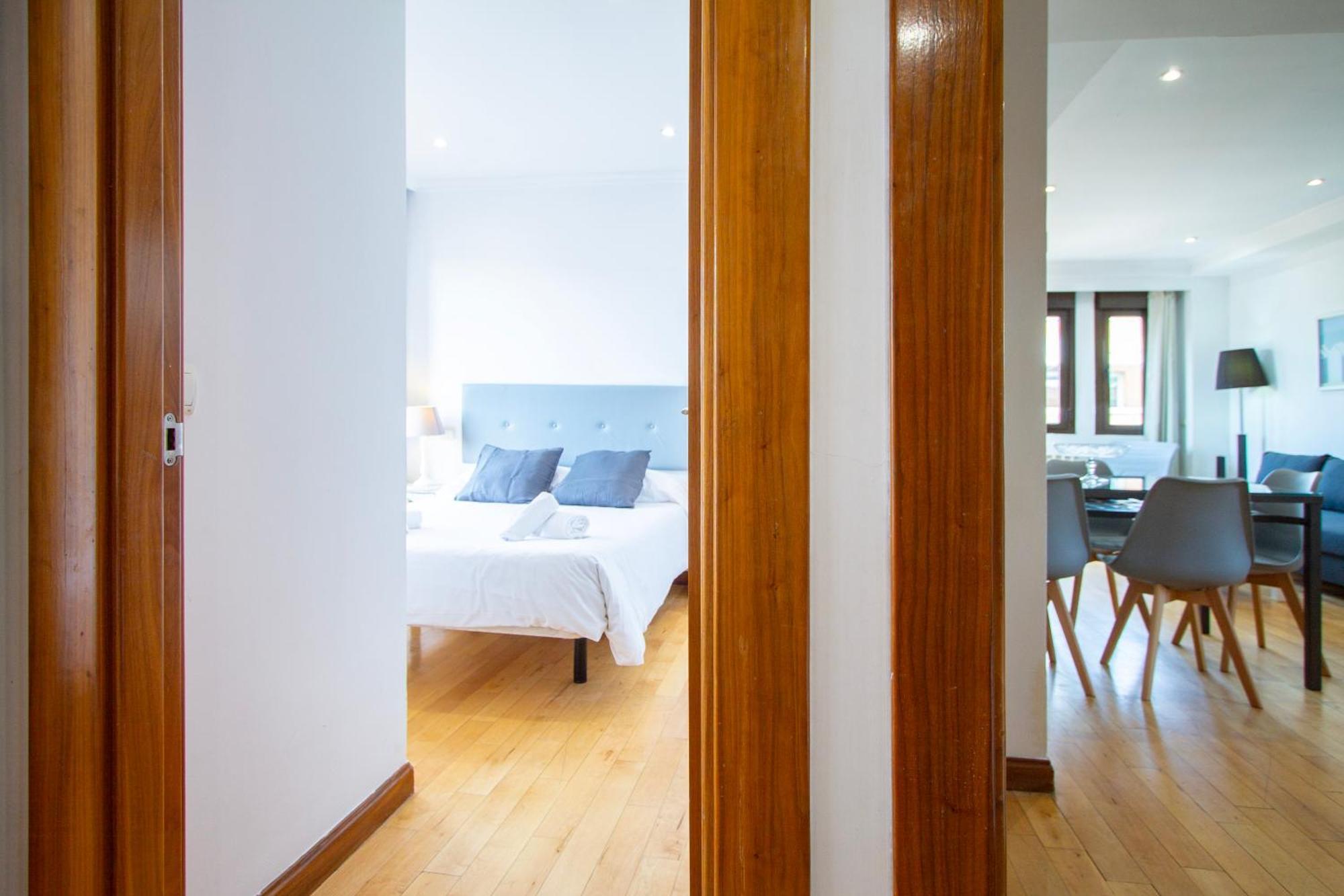 Apartamentos Adelfas Madrid Exterior photo
